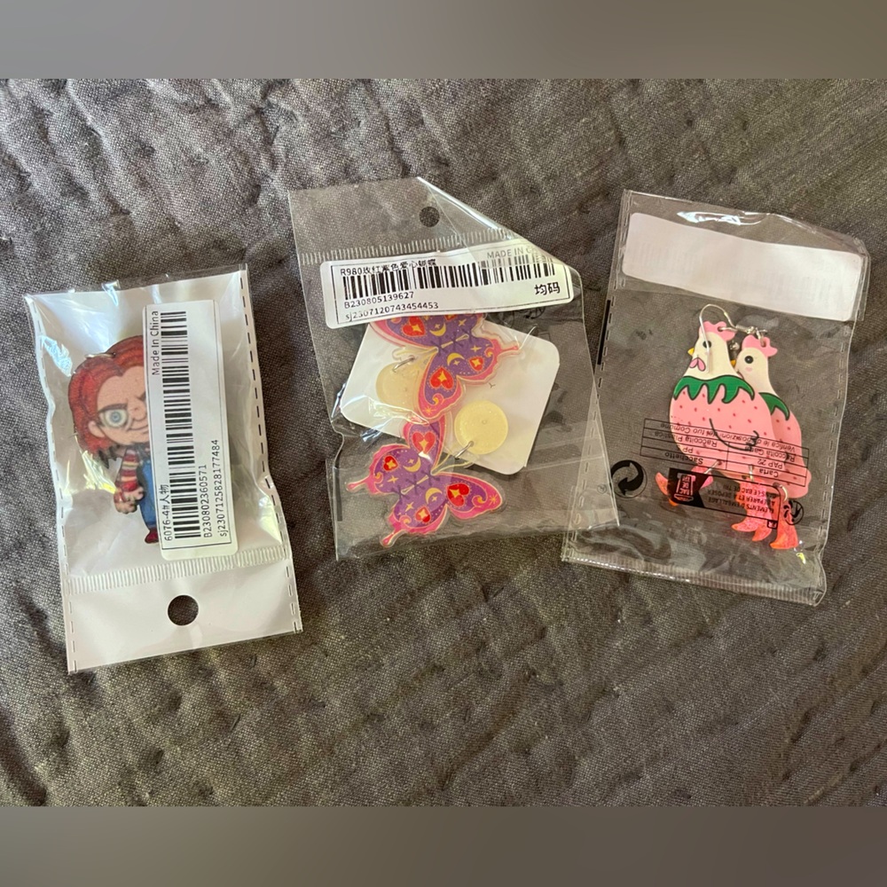 NIPackaging 3 pairs earrings Chucky Butterflies Cowboy Chickens